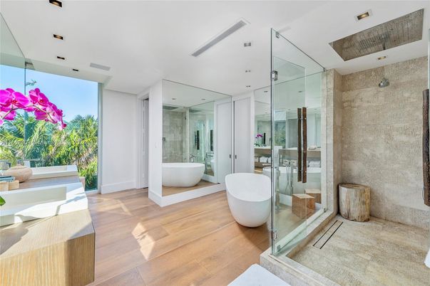 Bathroom, Free Standing Baths, Glass Shower, Interior, Recessed Lighting, Wood Texture Flooring