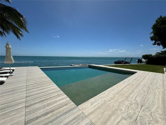 Exterior, Lake, Pool