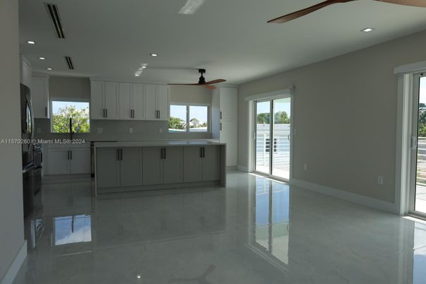 Empty room, Interior, Kitchen, Marble, Recessed Lighting