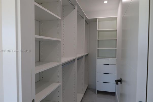 Interior, Recessed Lighting, Walk-in Closets