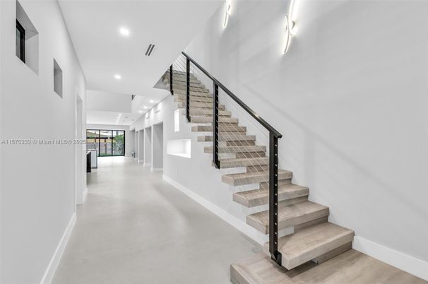 Interior, Recessed Lighting