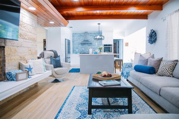 Interior, Kitchen, Living room, Pendant Lights, Recessed Lighting, Stainless Steel Appliances, Stone Walls, Wooden Beams, Wooden Ceilings, Wood Texture Flooring
