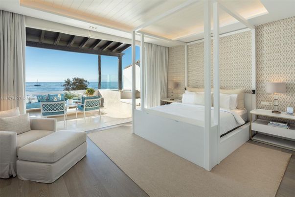 Bedroom, Interior, Water, Wood Texture Flooring