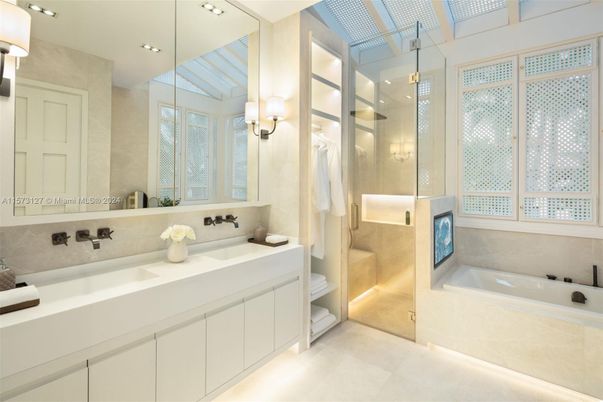 Bathroom, Dual Sink Vanities, Glass Shower, Interior, Recessed Lighting