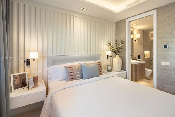Bathroom, Bedroom, Interior, Recessed Lighting