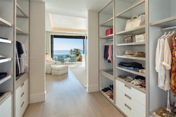 Interior, Walk-in Closets, Water, Wood Texture Flooring