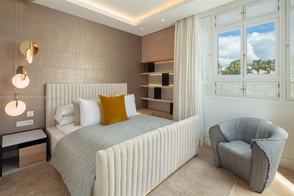 Bedroom, Interior, Pendant Lights, Recessed Lighting
