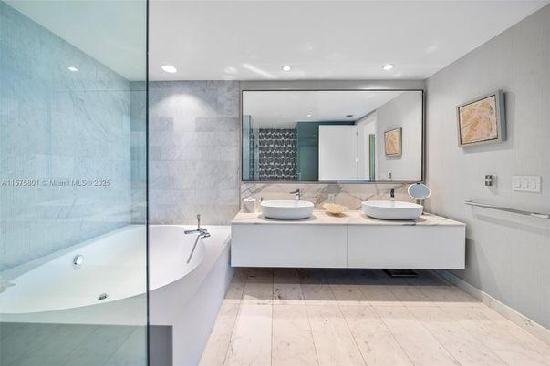 Bathroom, Dual Sink Vanities, Glass Shower, Interior, Recessed Lighting