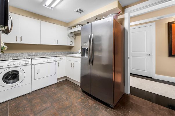 Interior, Kitchen, Washer