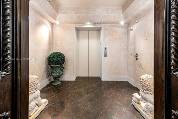 Elevator, Interior, Recessed Lighting