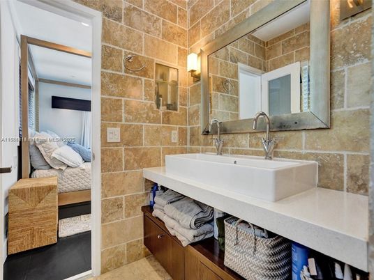 Bathroom, Interior, Stone Walls