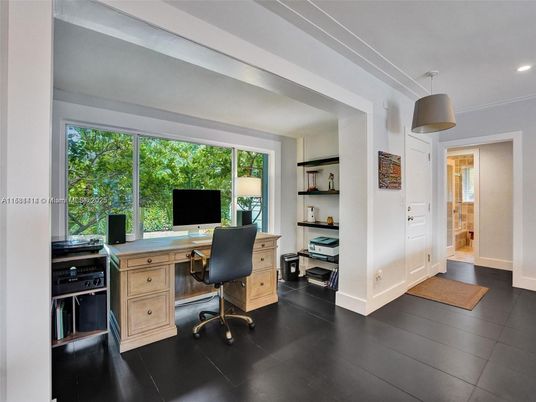 Home Office, Interior, Recessed Lighting
