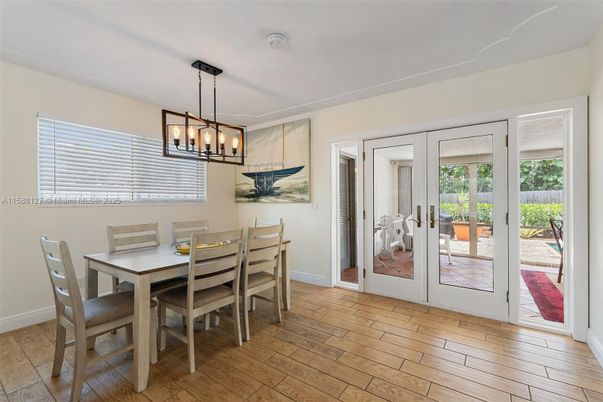 Chandelier, Dining room, Interior, Pendant Lights, Wood Texture Flooring