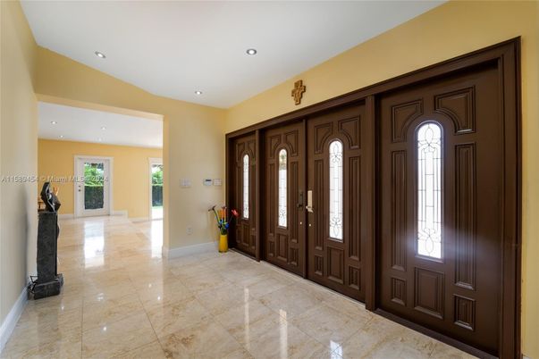 Interior, Recessed Lighting