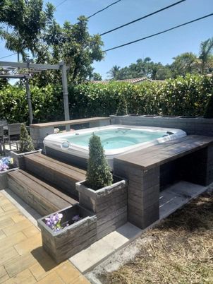 Exterior, Hot Tub