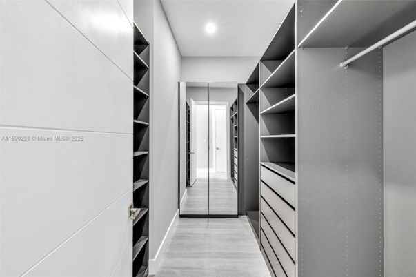 Interior, Recessed Lighting, Walk-in Closets, Wood Texture Flooring