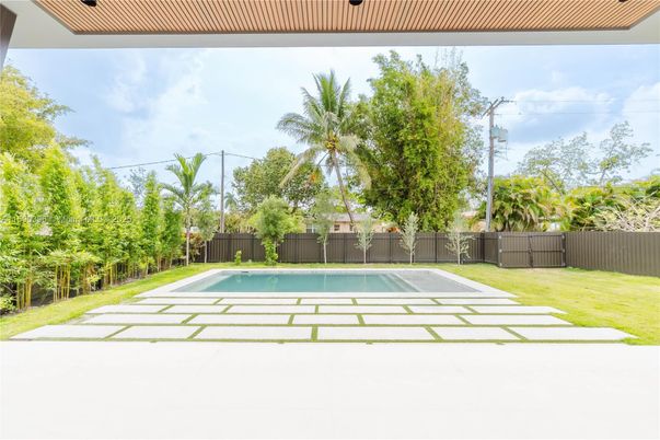 Backyard, Exterior, Pool