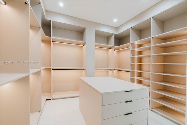 Interior, Recessed Lighting, Walk-in Closets