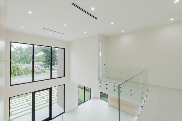 Interior, Recessed Lighting