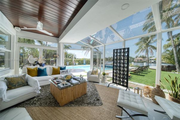 Interior, Living room, Sun Room, Wooden Ceilings