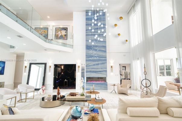 Fireplace, Interior, Living room, Pendant Lights, Recessed Lighting