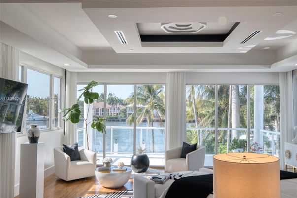 Interior, Living room, Recessed Lighting, Water, Wood Texture Flooring