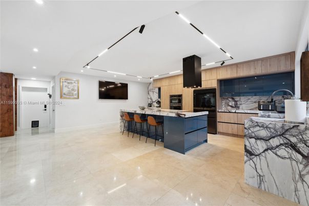 Interior, Kitchen, Recessed Lighting