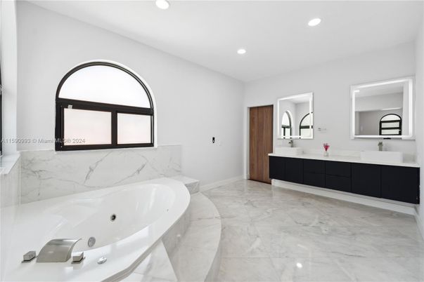 Bathroom, Dual Sink Vanities, Interior, Marble, Recessed Lighting