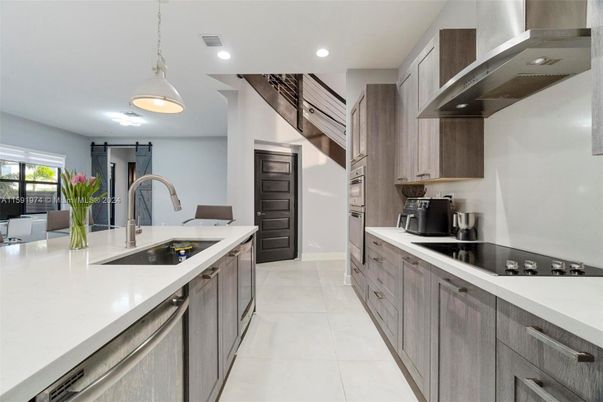 Interior, Kitchen, Pendant Lights, Recessed Lighting, Stainless Steel Appliances