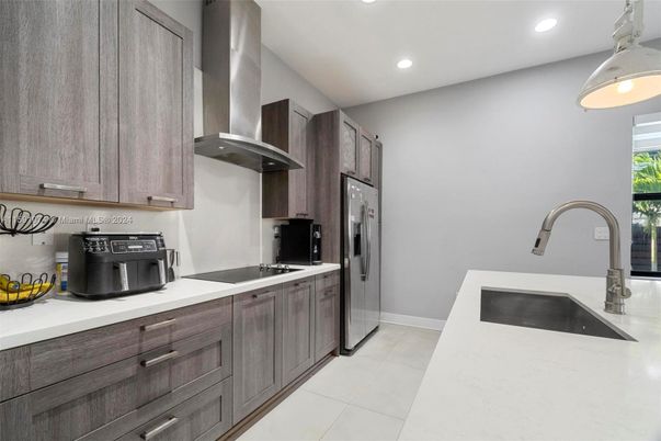Interior, Kitchen, Recessed Lighting