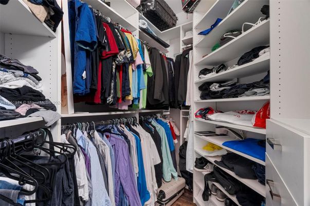 Interior, Walk-in Closets