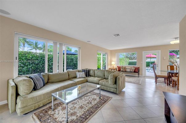 Dining room, Interior, Living room