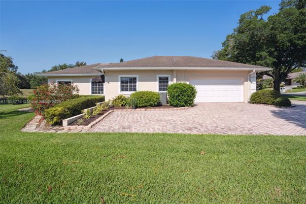 Attached, Backyard, Exterior, Facade, Ranch