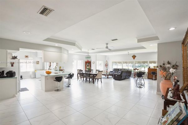 Dining room, Interior, Kitchen, Living room, Marble, Recessed Lighting