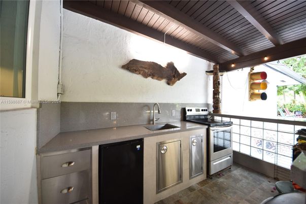 Interior, Kitchen, Stainless Steel Appliances