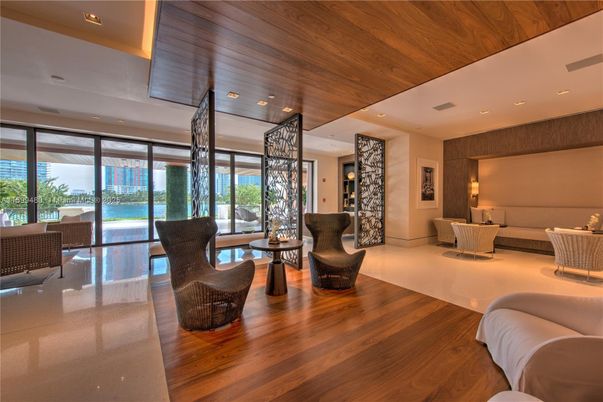 Interior, Living room, Recessed Lighting, Wooden Ceilings, Wood Texture Flooring