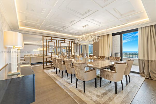 Chandelier, Dining room, Interior, Recessed Lighting, Wood Texture Flooring