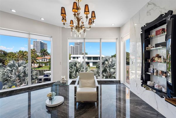Chandelier, Interior, Marble, Marble Walls, Recessed Lighting