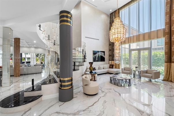 Chandelier, Interior, Living room, Marble, Recessed Lighting
