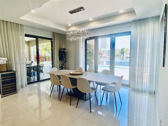 Chandelier, Dining room, Interior, Recessed Lighting