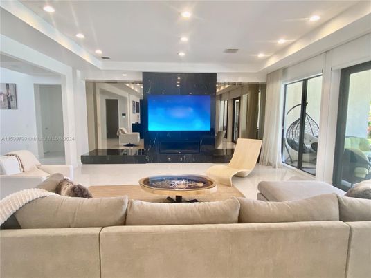 Interior, Living room, Recessed Lighting