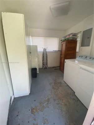 Interior, Washer