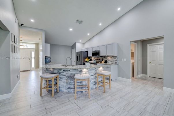 Interior, Kitchen, Recessed Lighting