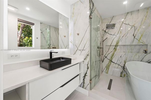 Bathroom, Free Standing Baths, Glass Shower, Interior, Marble Walls, Recessed Lighting