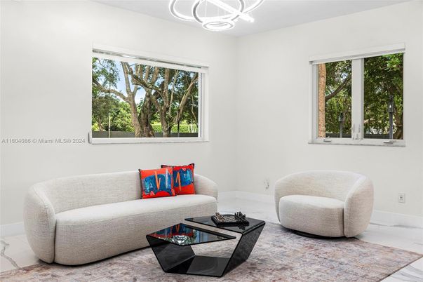 Interior, Living room, Pendant Lights