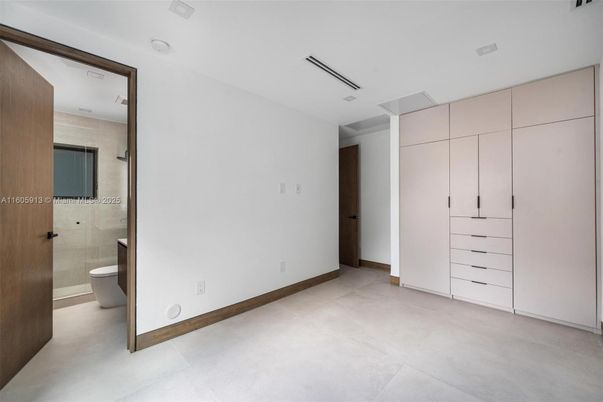 Bathroom, Empty room, Interior, Recessed Lighting