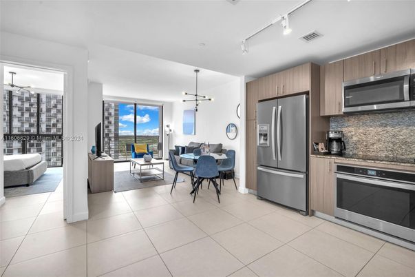 Dining room, Interior, Kitchen, Living room, Pendant Lights, Stainless Steel Appliances