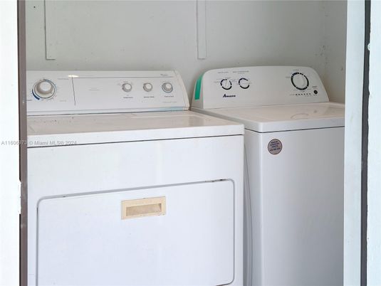 Interior, Utility Closets, Washer