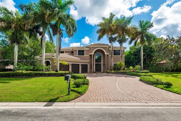 Backyard, Exterior, Facade, Mediterranean