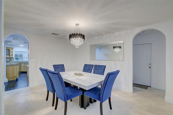 Chandelier, Dining room, Interior